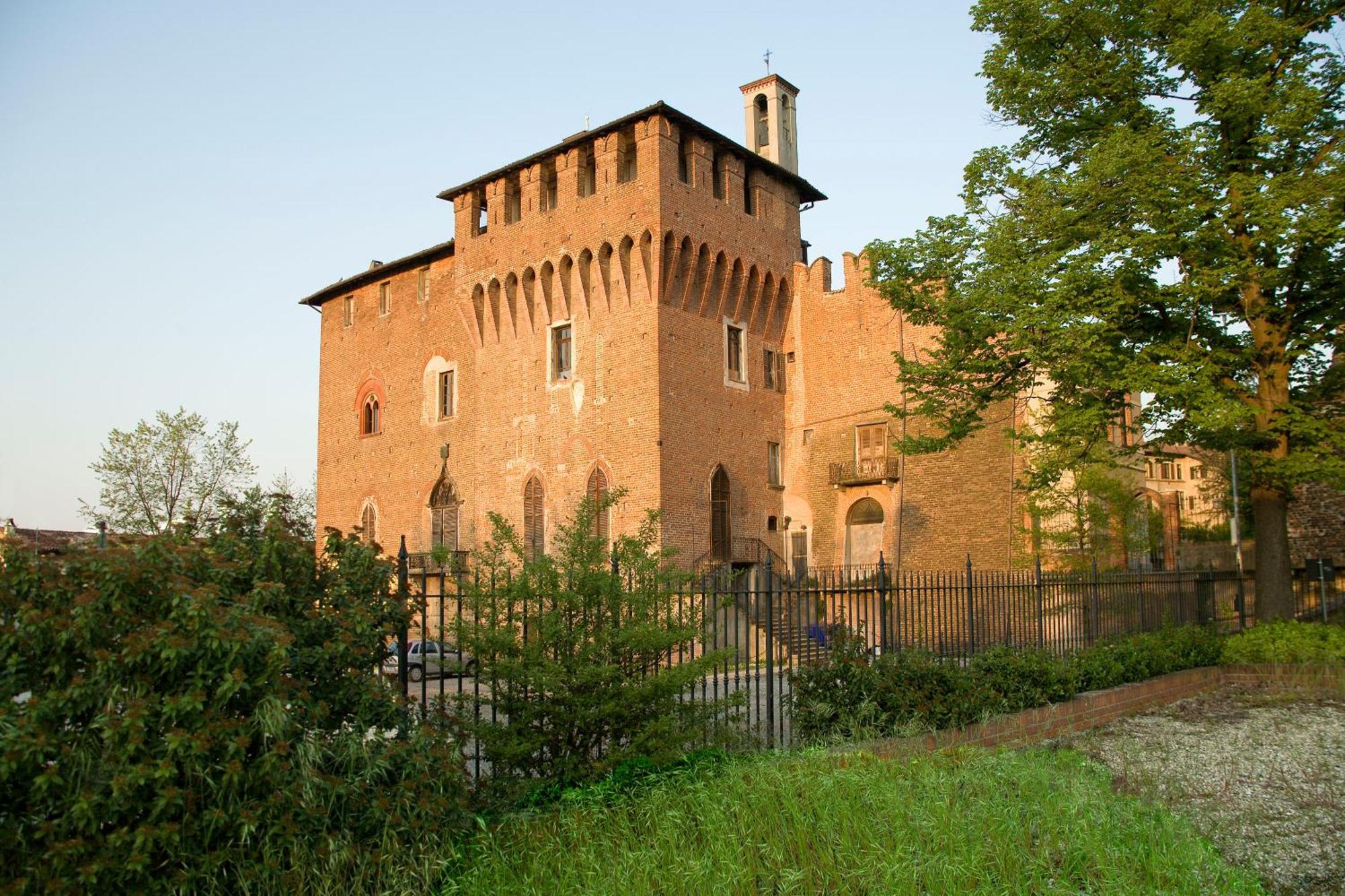 Bed & Breakfast Sforza 19 San Colombano al Lambro Bagian luar foto