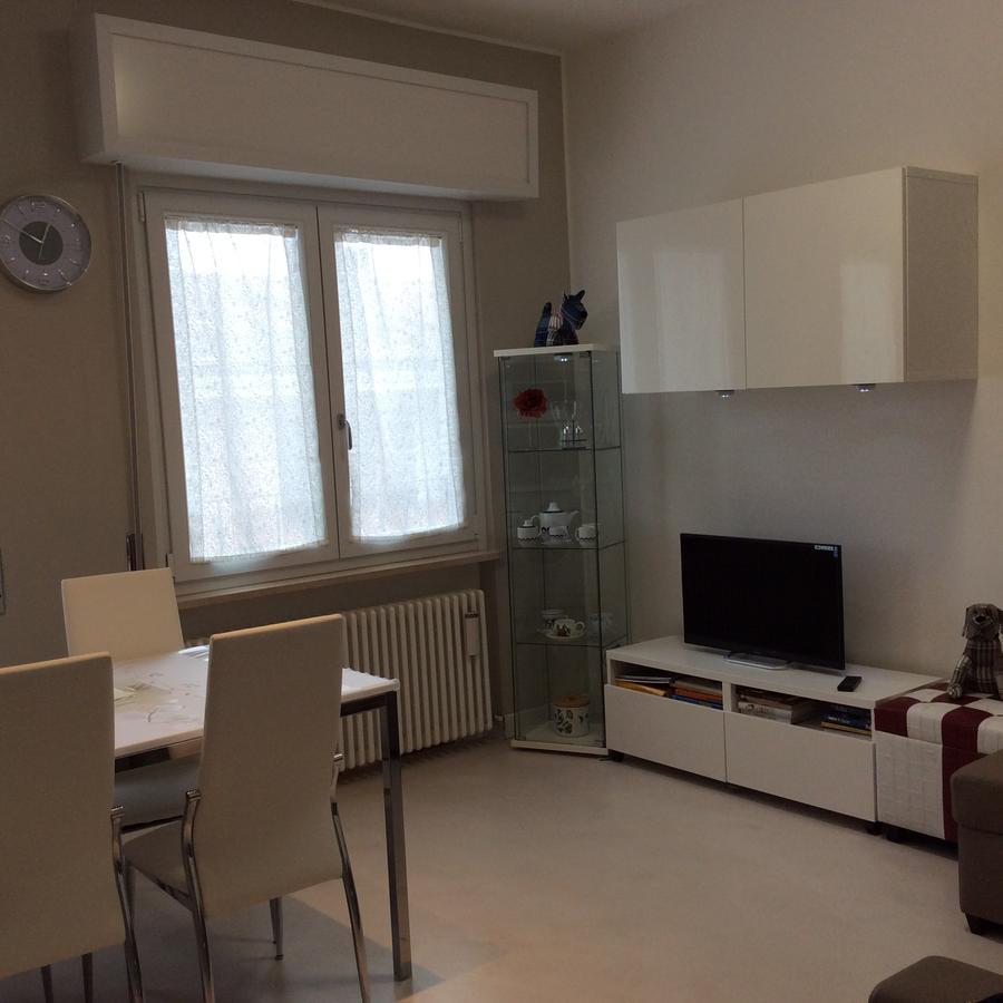 Bed & Breakfast Sforza 19 San Colombano al Lambro Bagian luar foto