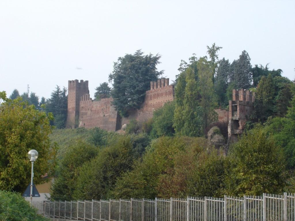 Bed & Breakfast Sforza 19 San Colombano al Lambro Bagian luar foto