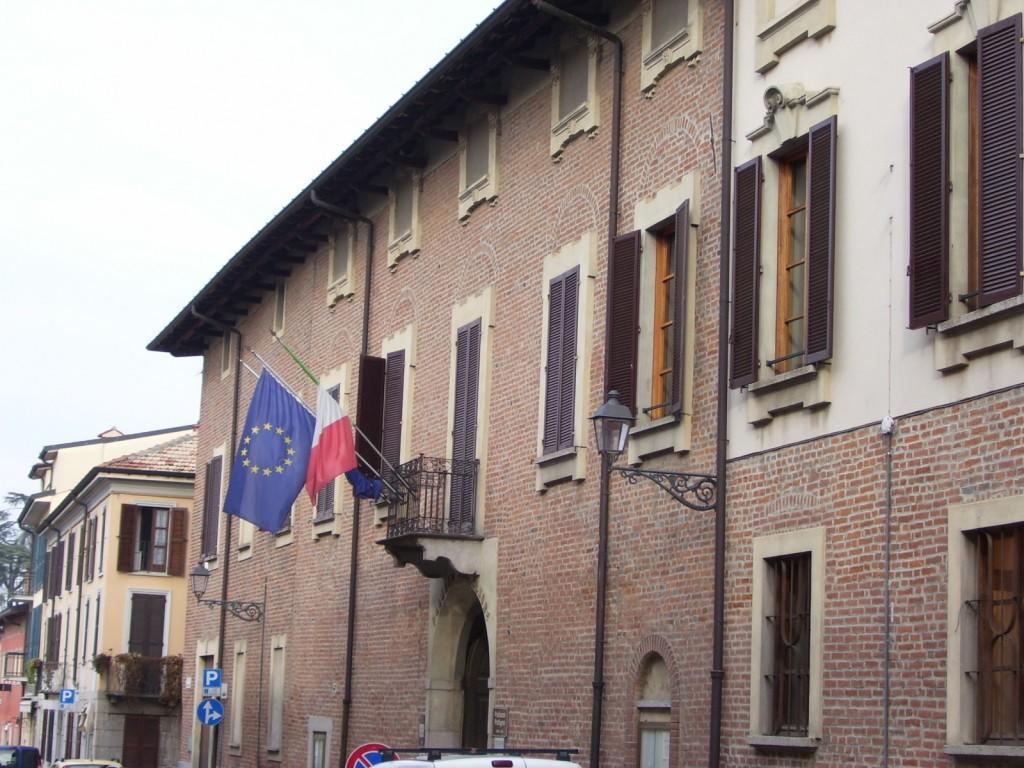 Bed & Breakfast Sforza 19 San Colombano al Lambro Bagian luar foto