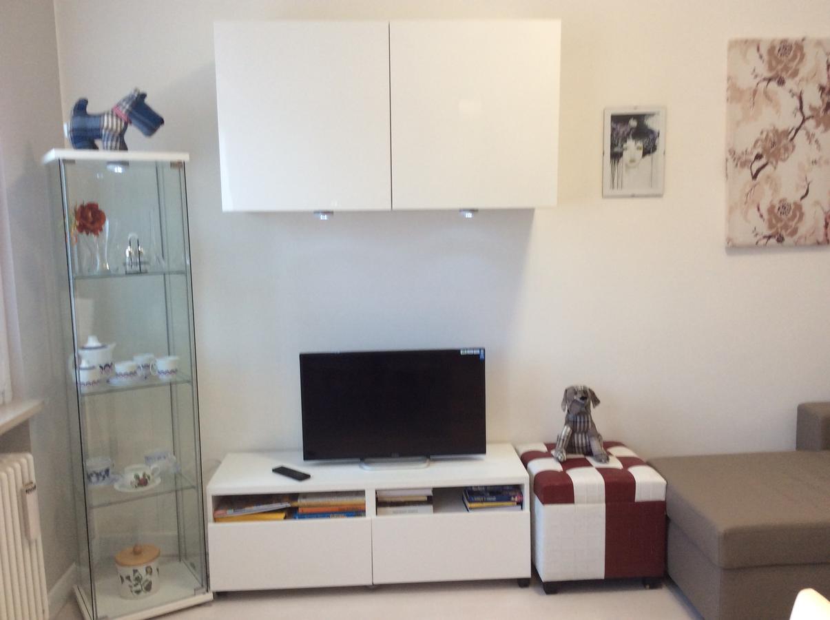 Bed & Breakfast Sforza 19 San Colombano al Lambro Bagian luar foto